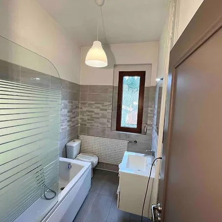 Tuscany 250m2, Private Land 3000m2 *