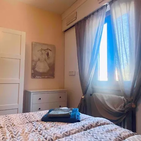 Tuscany 250m2, Private Land 3000m2 Villa *