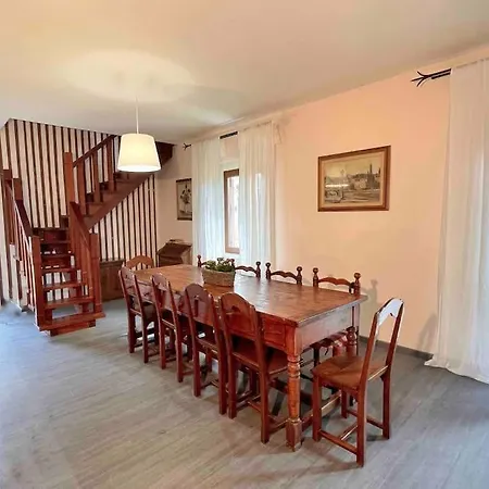 Tuscany 250m2, Private Land 3000m2