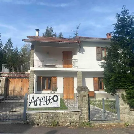 Tuscany 250m2, Private Land 3000m2 Villa