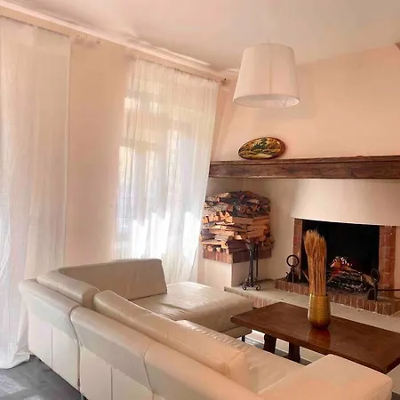 Βίλα Tuscany 250m2, Private Land 3000m2 *